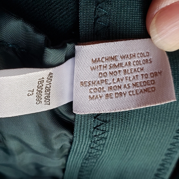 CHICO'S So Slimming Jeans Green - NWOT - Picture 7 of 9